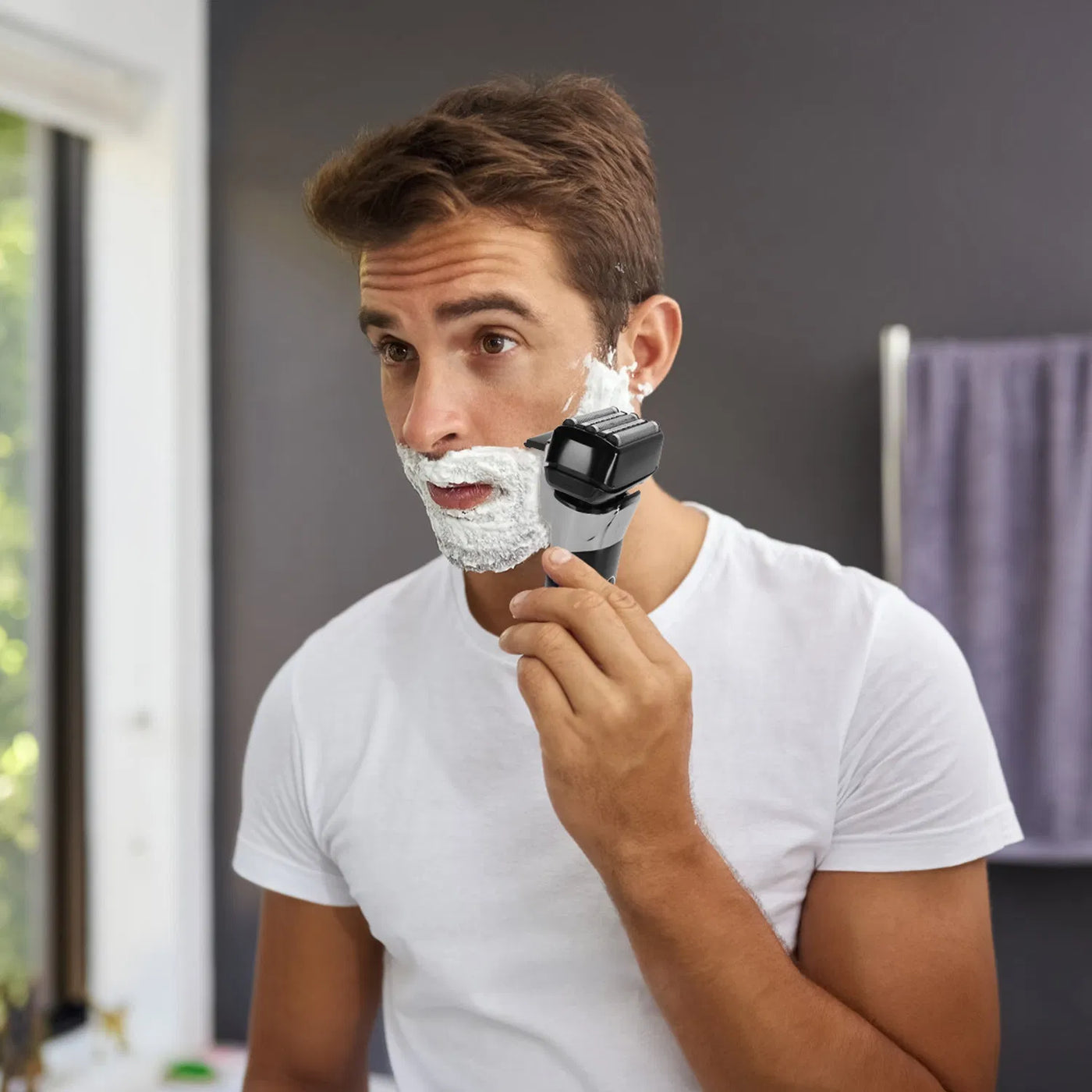 Electric Foil Face Shaver 5-Blade Electric Razor For Men, IPX6 Waterproof With LED Display Cleaning Brushes GPCT5466